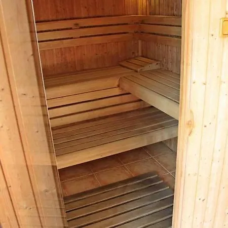 Levi's Wellness Apartament Siófok